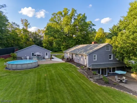 300 County Road 579