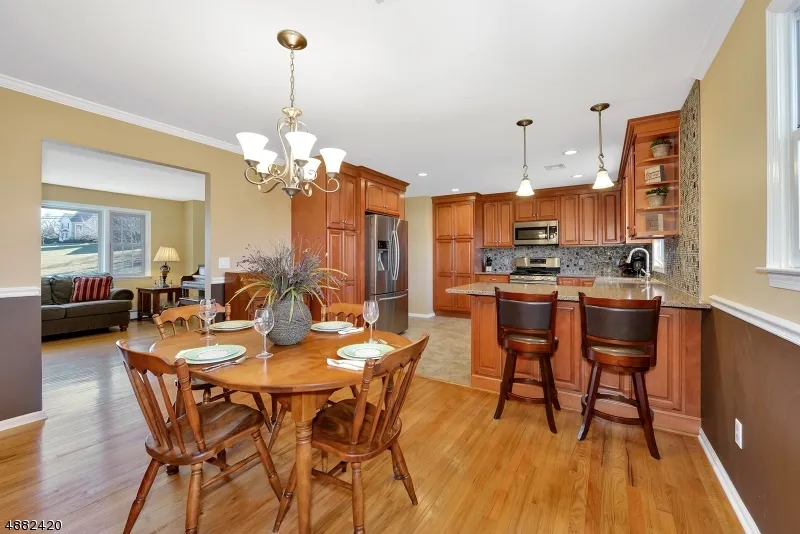 12 Studer Rd Clinton, NJ 08809