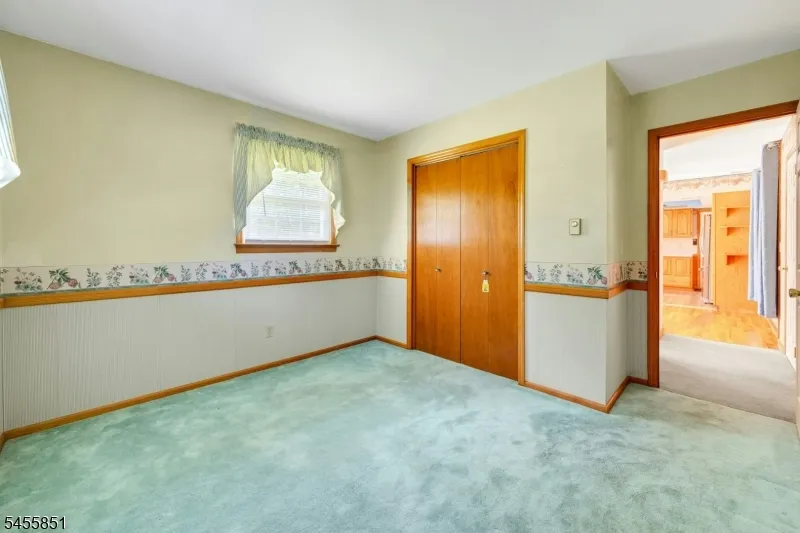 6 Jackson Valley Rd Washington, NJ 07882