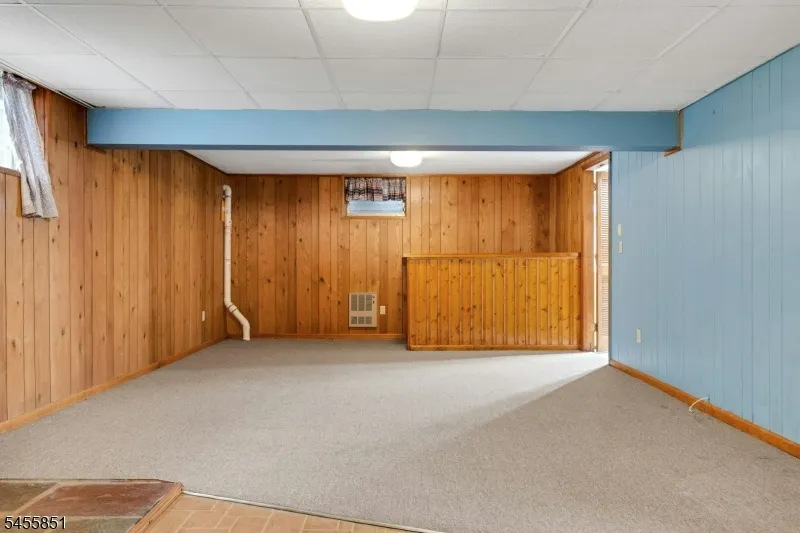 6 Jackson Valley Rd Washington, NJ 07882