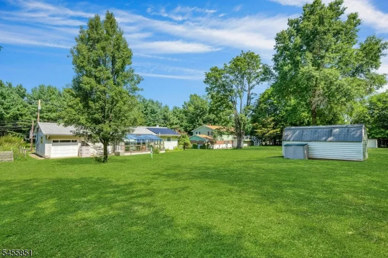 6 Jackson Valley Rd Washington, NJ 07882