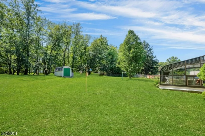 6 Jackson Valley Rd Washington, NJ 07882