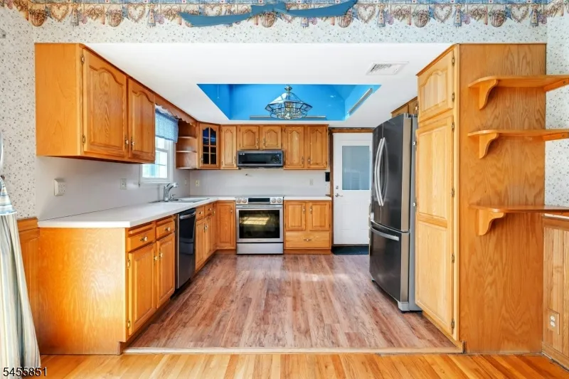 6 Jackson Valley Rd Washington, NJ 07882