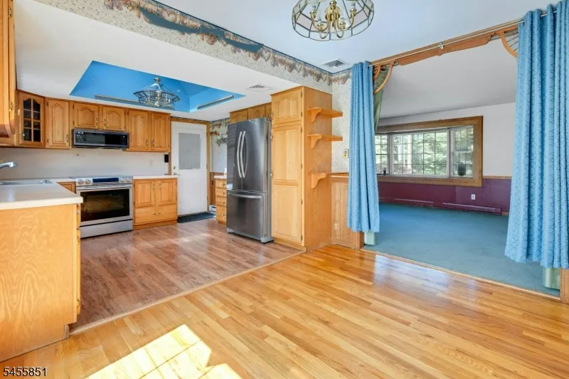 6 Jackson Valley Rd Washington, NJ 07882