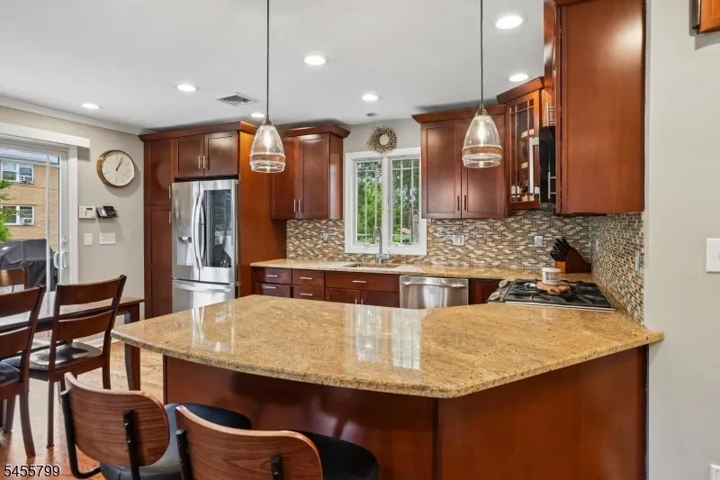 74 Overhill Rd Belleville, NJ 07109