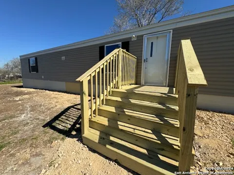 18480 LEAL RD