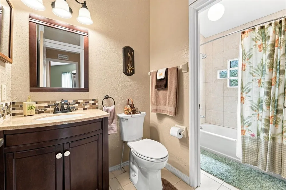102 BIRKWOOD COURT Debary, FL 32713