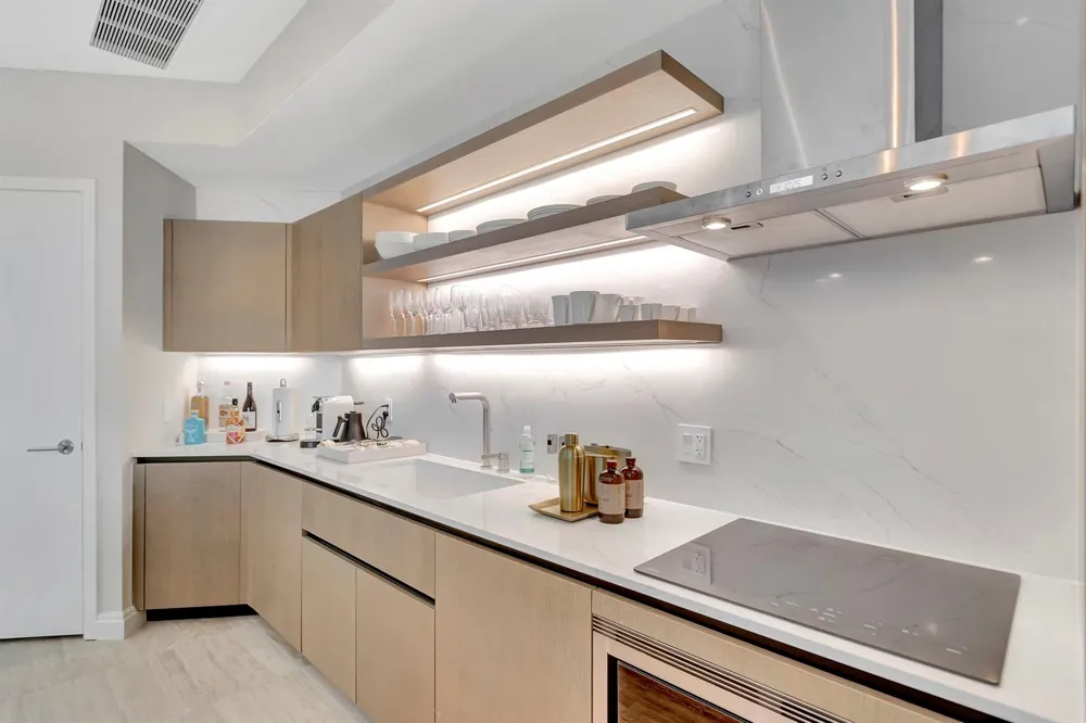 525 FORT LAUDERDALE BEACH BOULEVARD #1705 Fort Lauderdale, FL 33304