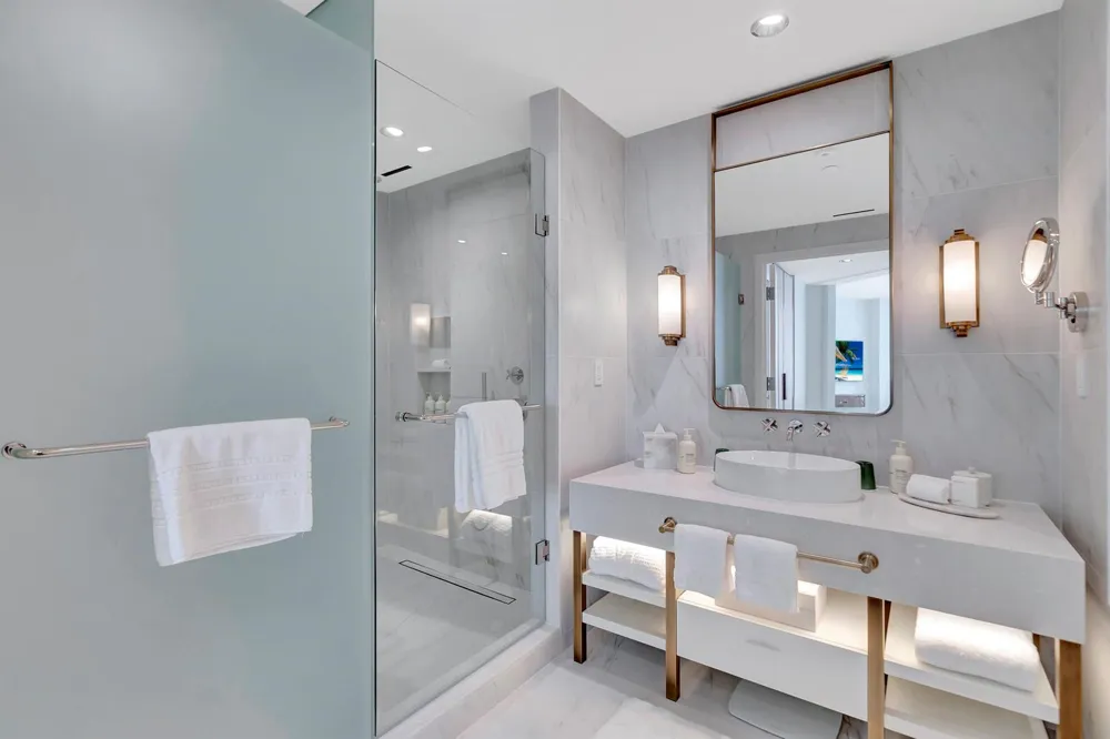 525 FORT LAUDERDALE BEACH BOULEVARD #1705 Fort Lauderdale, FL 33304