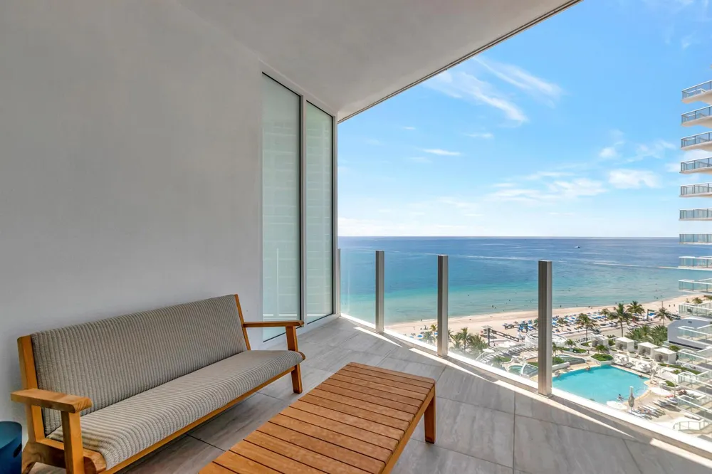 525 FORT LAUDERDALE BEACH BOULEVARD #1705 Fort Lauderdale, FL 33304