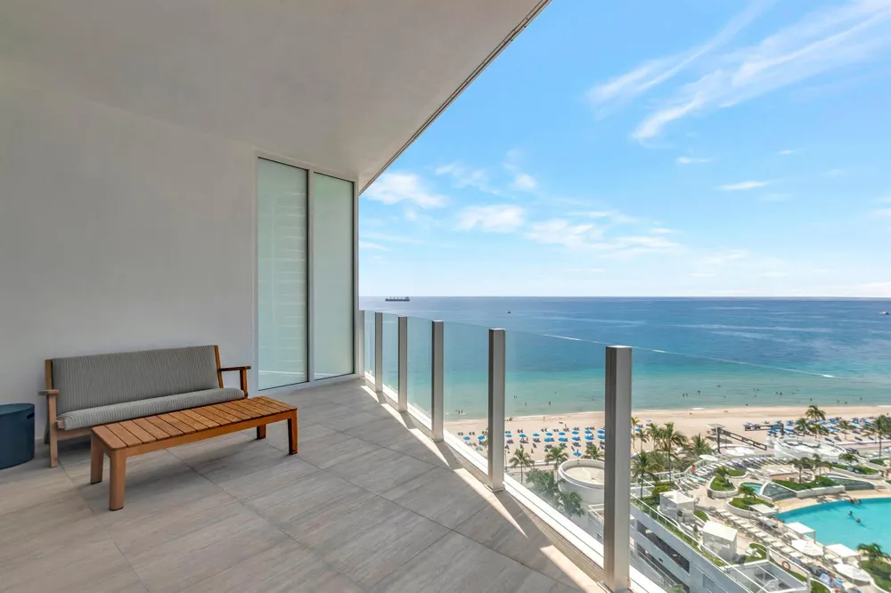 525 FORT LAUDERDALE BEACH BOULEVARD #1705 Fort Lauderdale, FL 33304