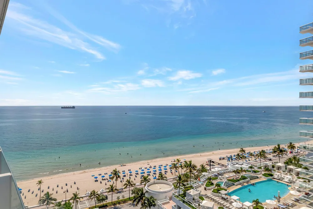 525 FORT LAUDERDALE BEACH BOULEVARD #1705 Fort Lauderdale, FL 33304