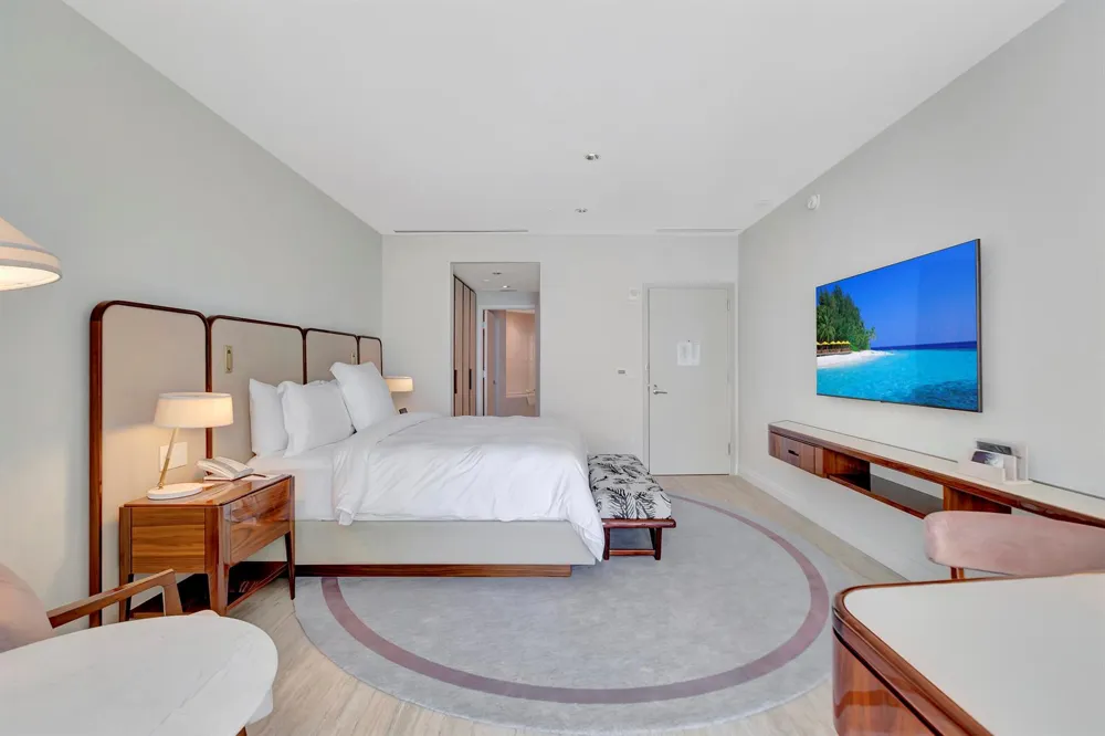 525 FORT LAUDERDALE BEACH BOULEVARD #1705 Fort Lauderdale, FL 33304