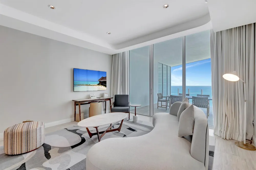 525 FORT LAUDERDALE BEACH BOULEVARD #1707 Fort Lauderdale, FL 33304
