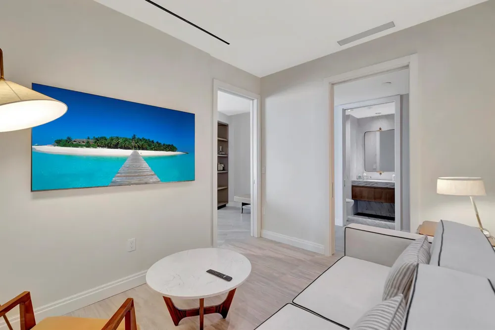 525 FORT LAUDERDALE BEACH BOULEVARD #1707 Fort Lauderdale, FL 33304