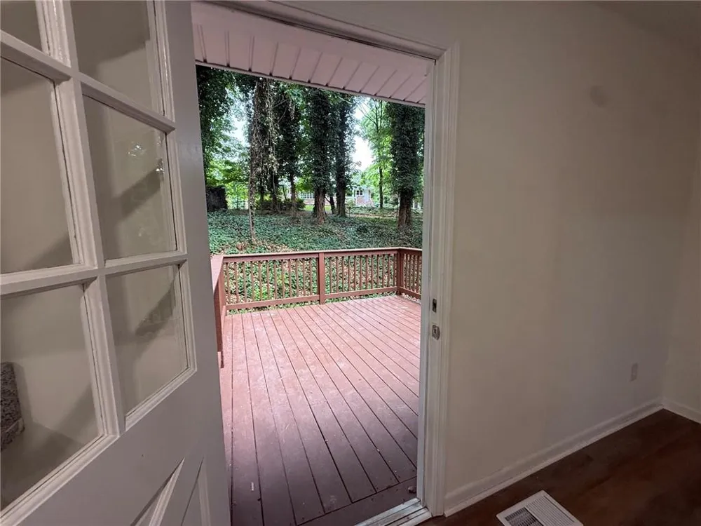 5641 Stone Court Stone Mountain, GA 30087