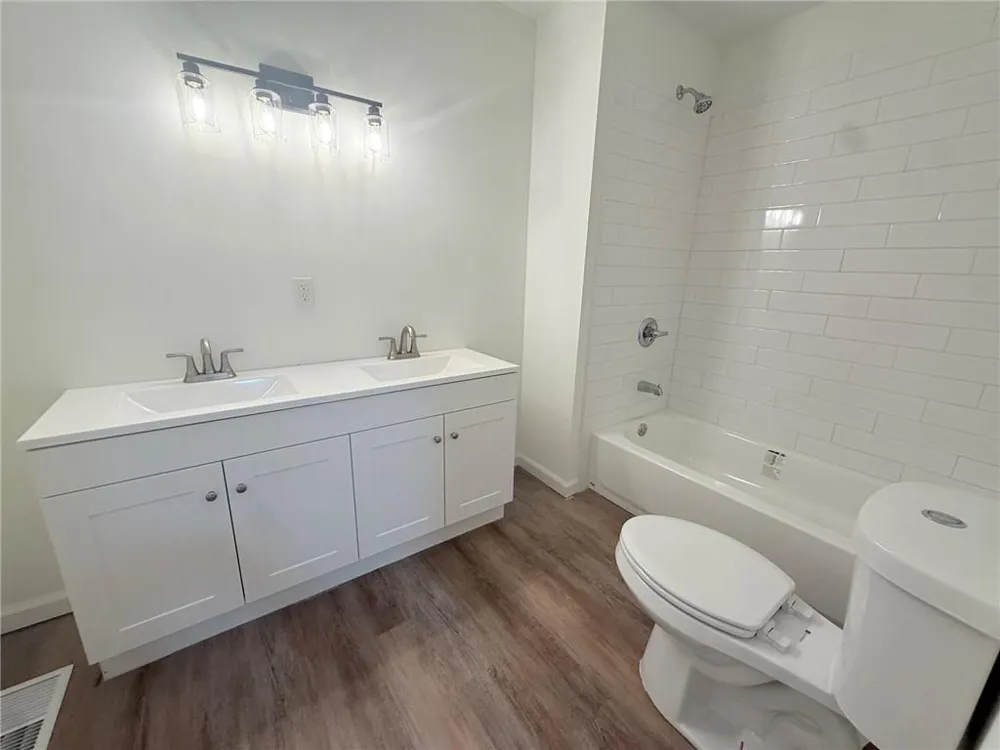 5641 Stone Court Stone Mountain, GA 30087
