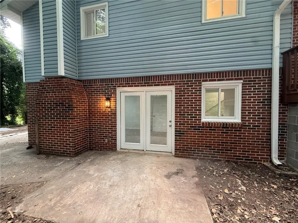 5641 Stone Court Stone Mountain, GA 30087