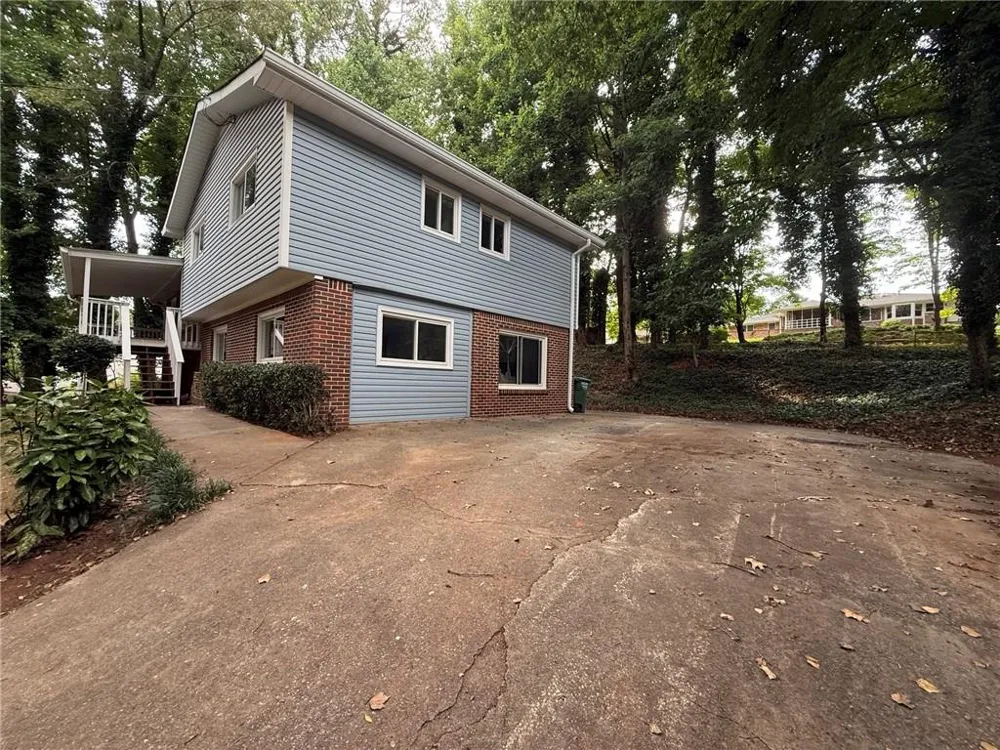 5641 Stone Court Stone Mountain, GA 30087