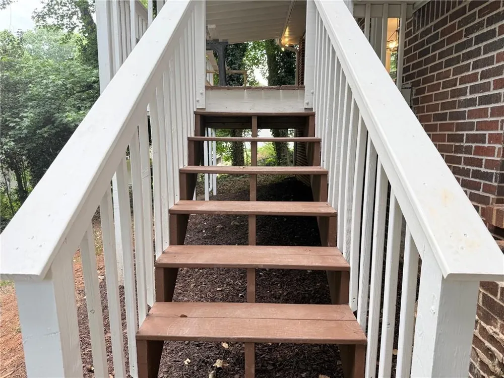 5641 Stone Court Stone Mountain, GA 30087