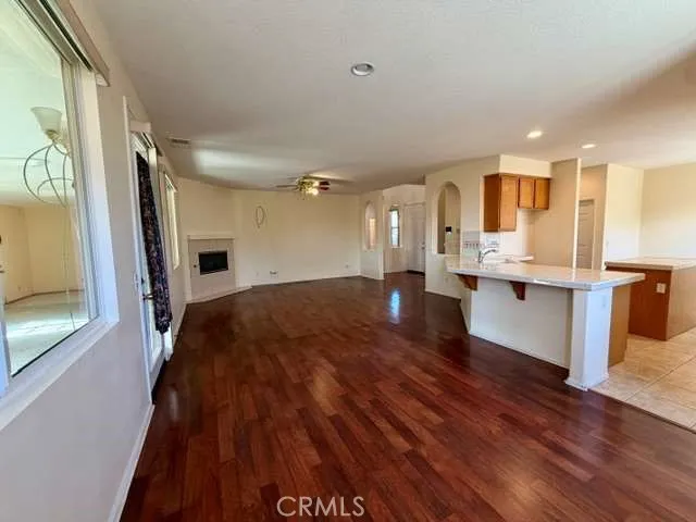 14990 Lexington Adelanto, CA 92301