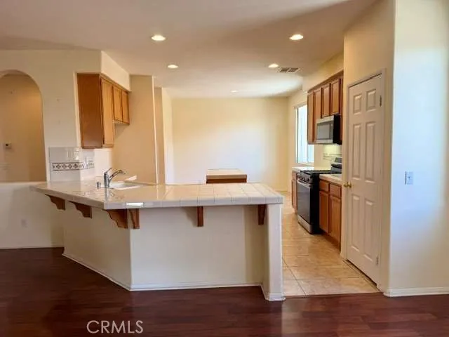 14990 Lexington Adelanto, CA 92301