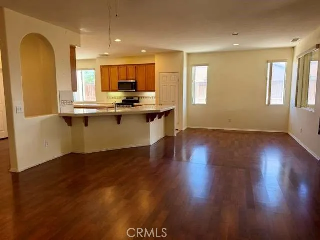 14990 Lexington Adelanto, CA 92301