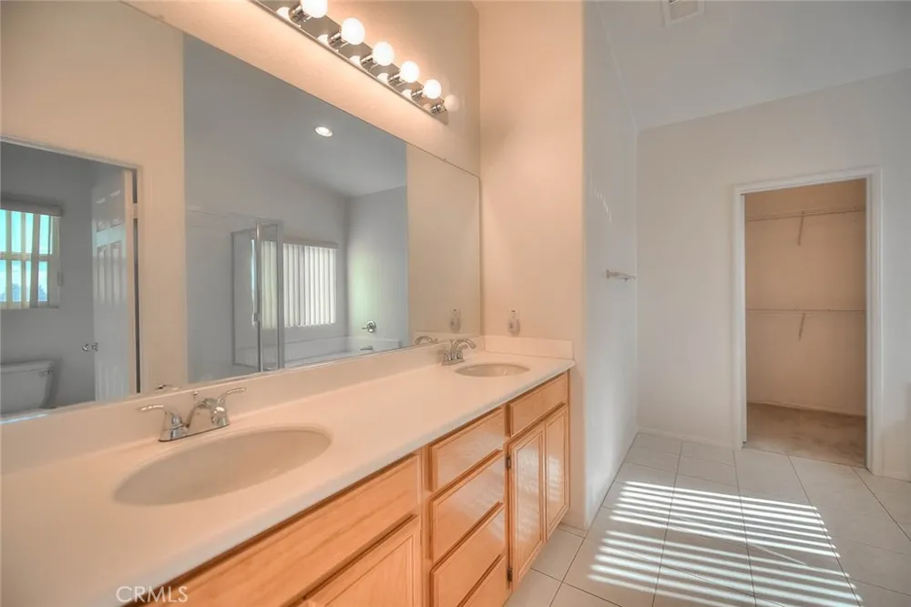 14990 Lexington Adelanto, CA 92301