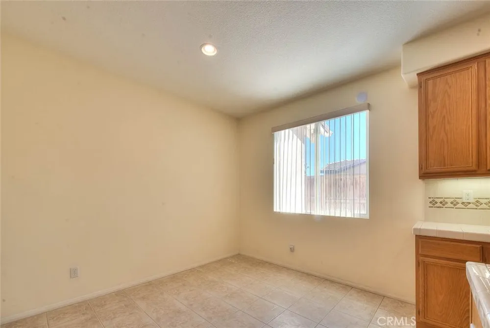 14990 Lexington Adelanto, CA 92301
