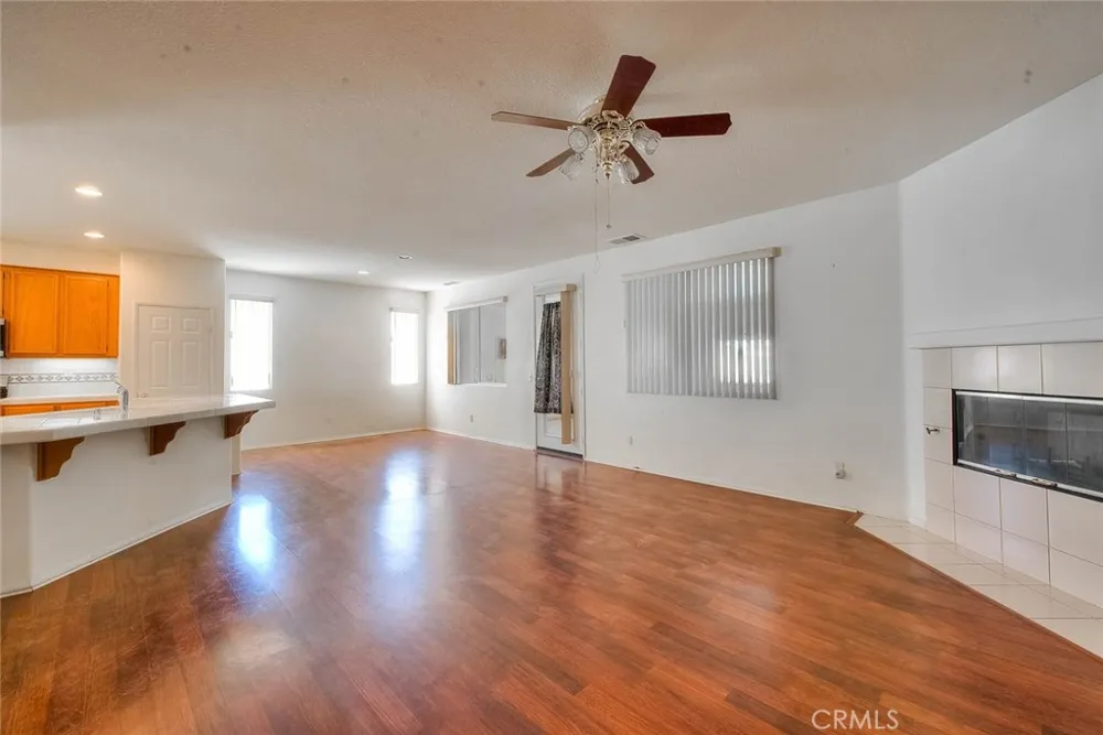 14990 Lexington Adelanto, CA 92301
