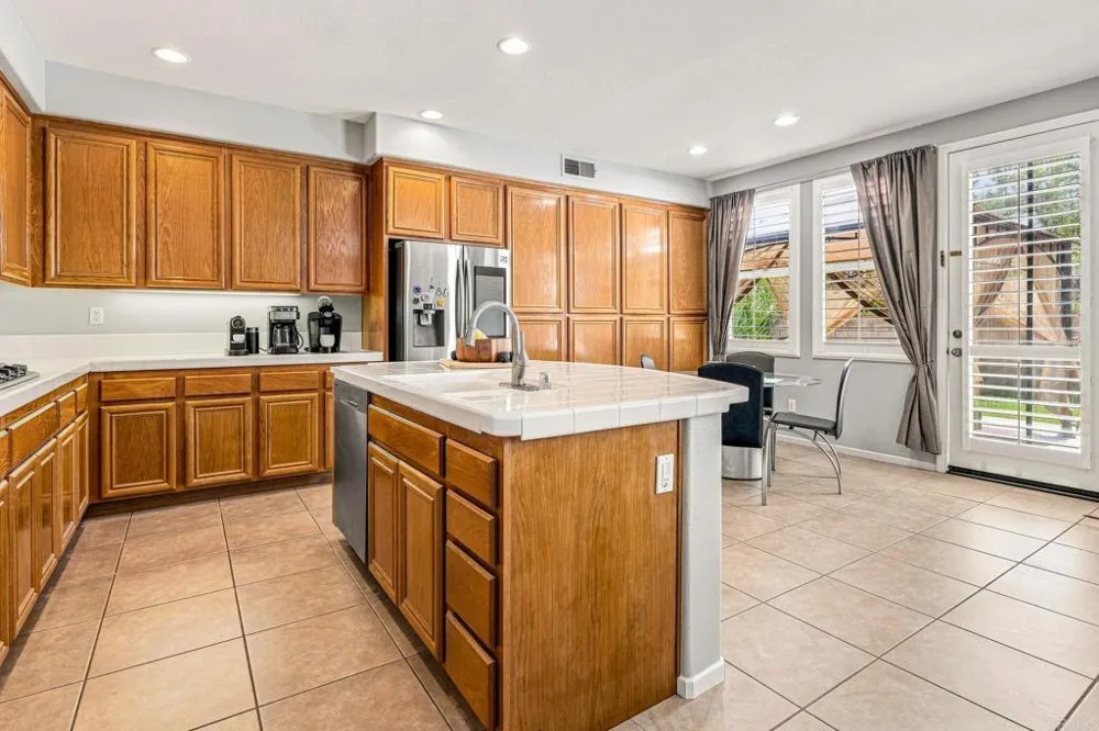 845 Esperanza Place Chula Vista, CA 91914