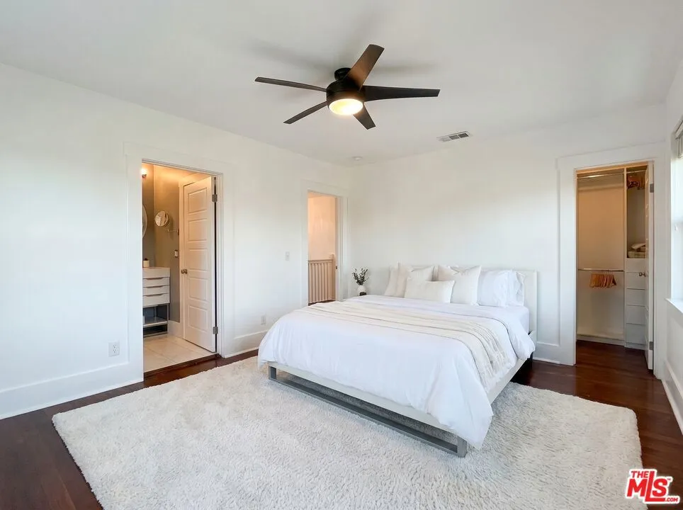 4530 W Washington Boulevard Los Angeles, CA 90016
