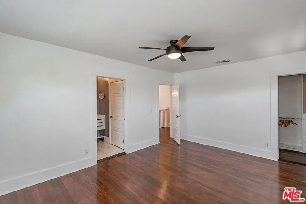 4530 W Washington Boulevard Los Angeles, CA 90016