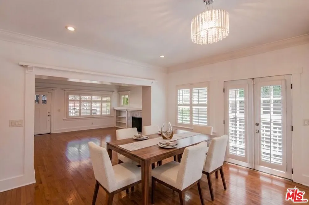 4530 W Washington Boulevard Los Angeles, CA 90016