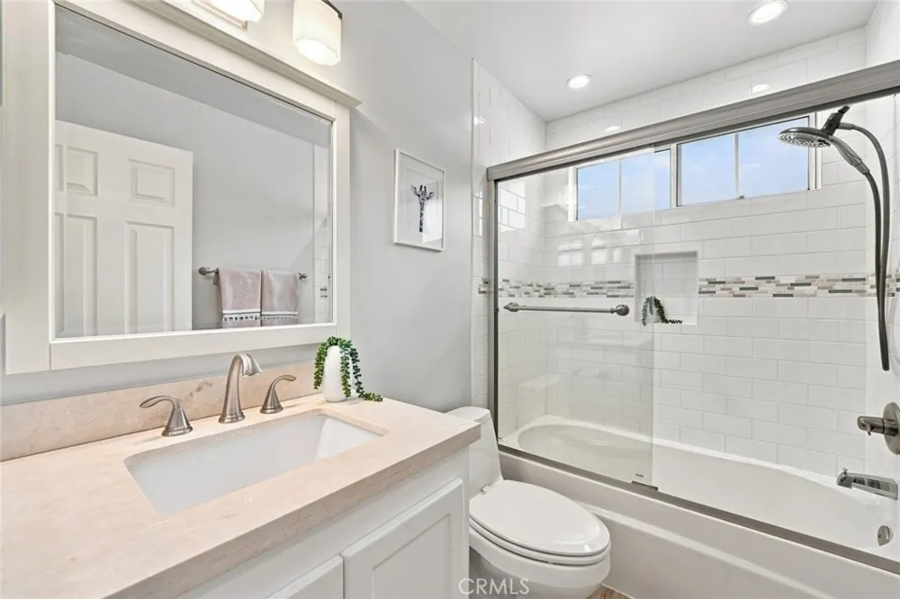 400 Richmond #2 El Segundo, CA 90245