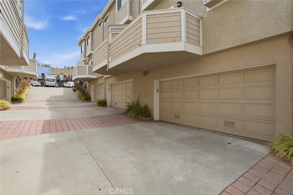 400 Richmond #2 El Segundo, CA 90245