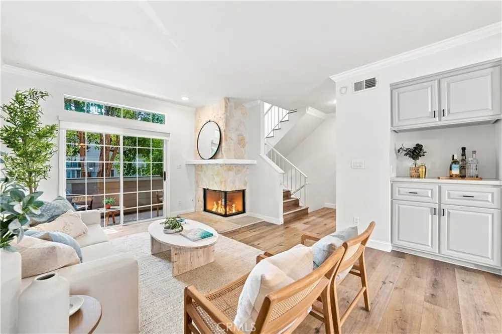 400 Richmond #2 El Segundo, CA 90245
