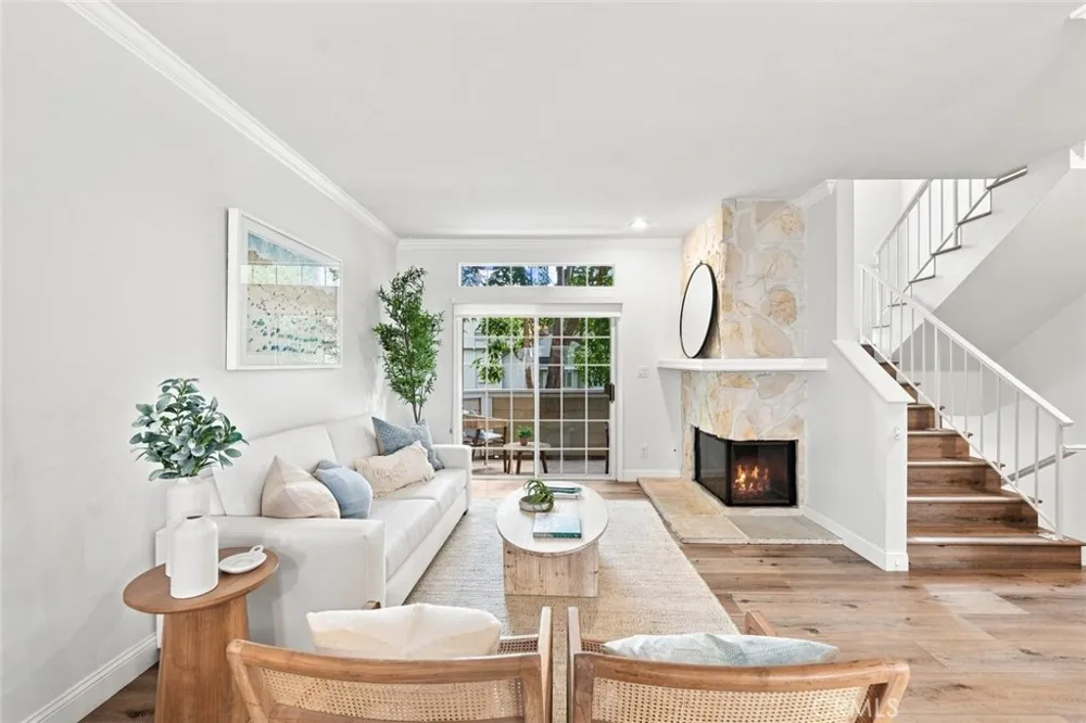 400 Richmond #2 El Segundo, CA 90245