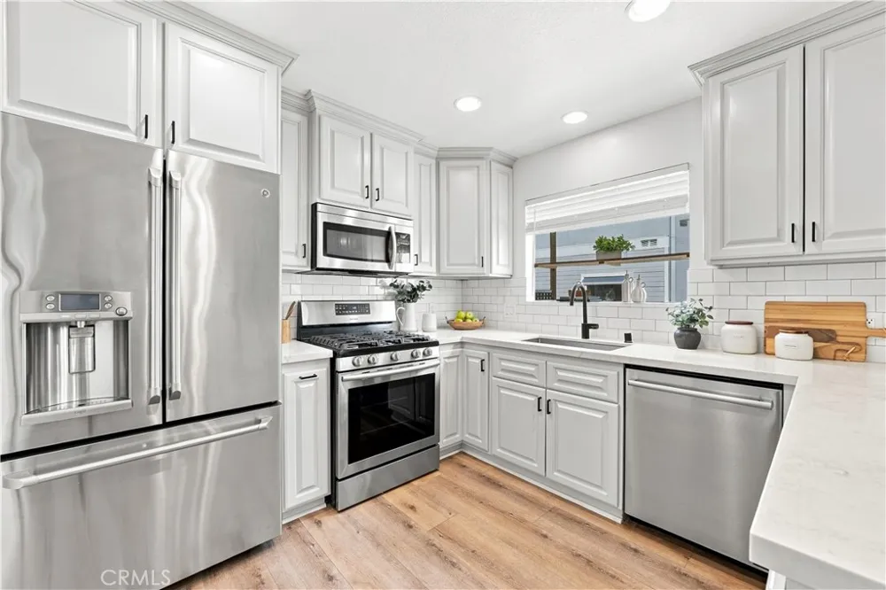 400 Richmond #2 El Segundo, CA 90245