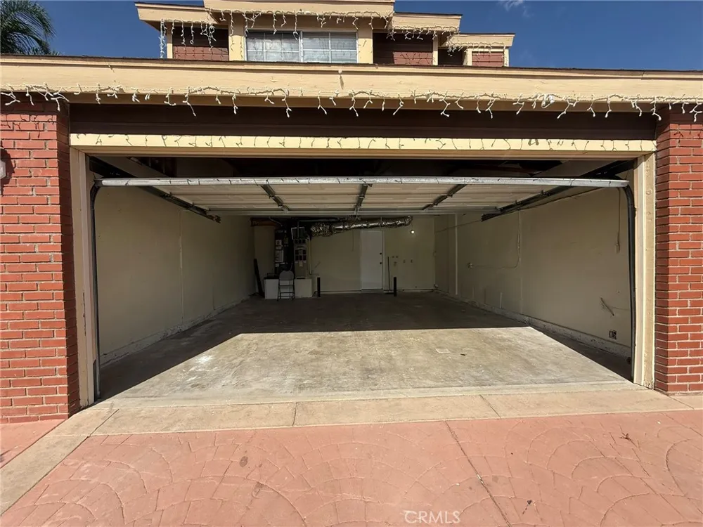 11876 Albion Way Moreno Valley, CA 92557