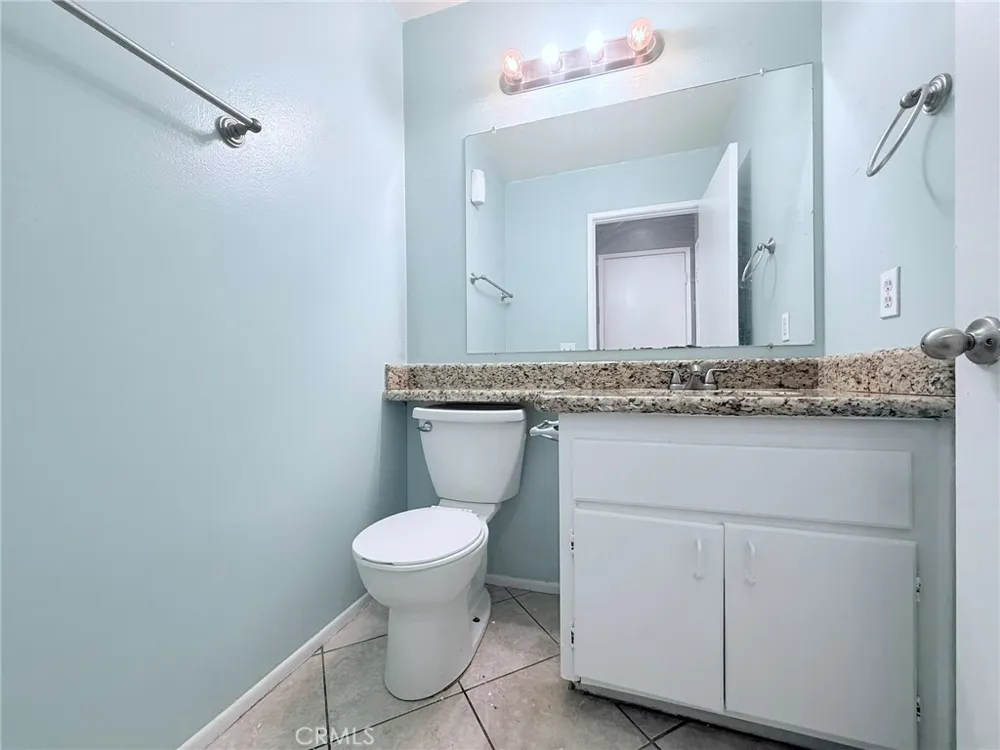 11876 Albion Way Moreno Valley, CA 92557