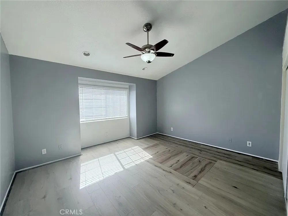 11876 Albion Way Moreno Valley, CA 92557