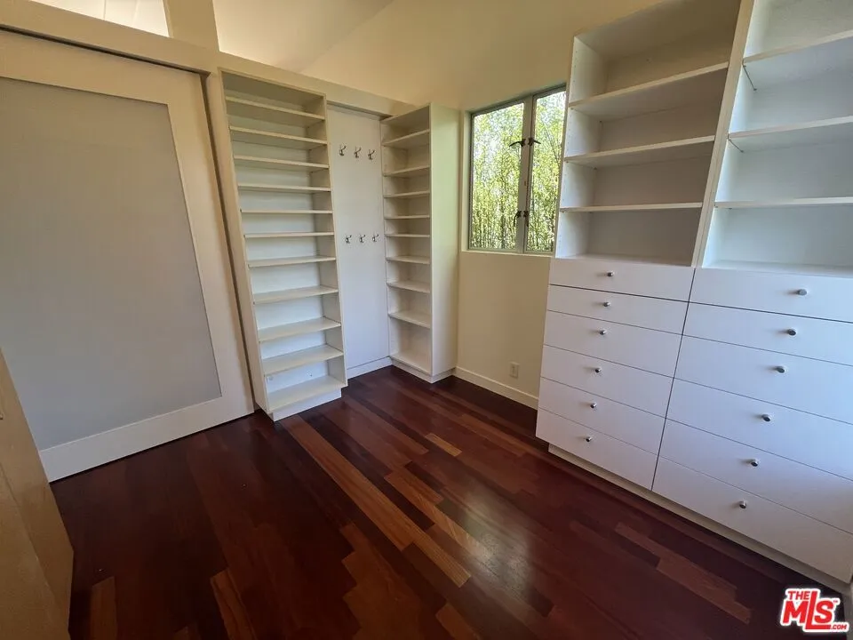 344 Indiana Avenue #C Venice, CA 90291