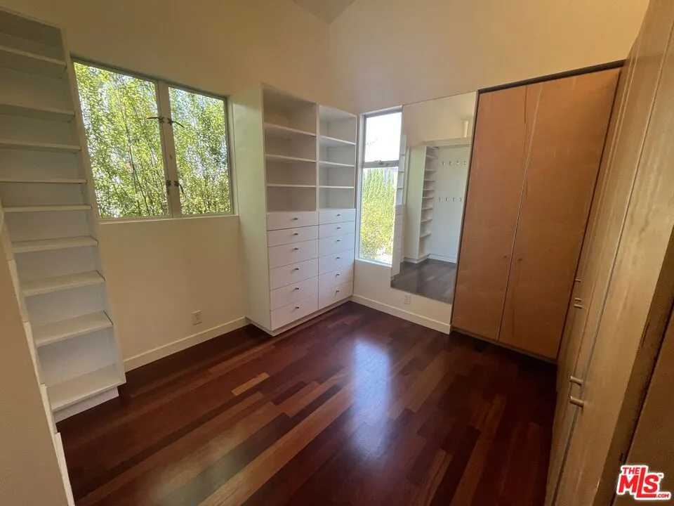 344 Indiana Avenue #C Venice, CA 90291