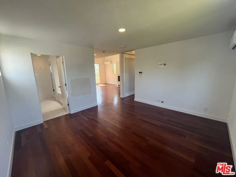 344 Indiana Avenue #C Venice, CA 90291