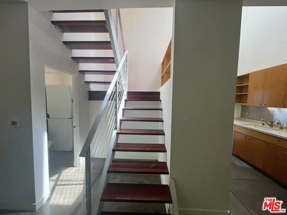 344 Indiana Avenue #C Venice, CA 90291