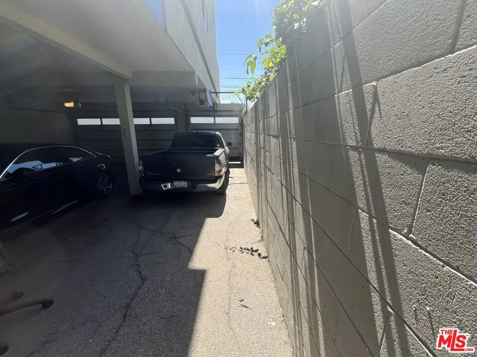 344 Indiana Avenue #C Venice, CA 90291