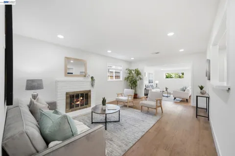 35458 Orleans Dr