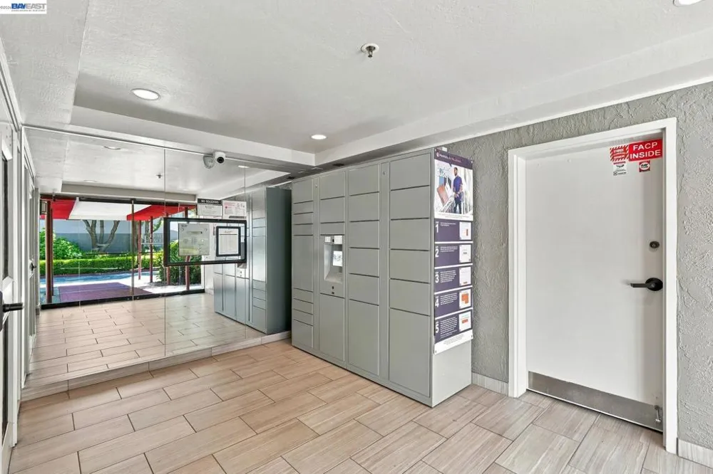 3173 Wayside Plaza #113 Walnut Creek, CA 94597