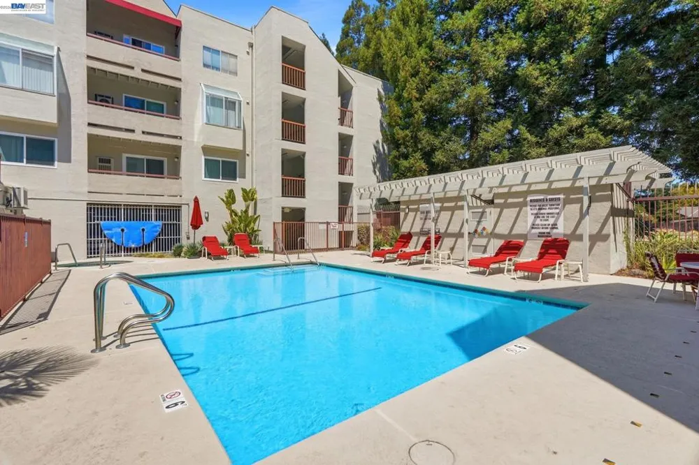 3173 Wayside Plaza #113 Walnut Creek, CA 94597